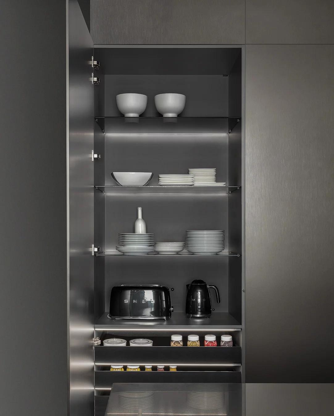 02-doimo-cucine-sistema-all-around-cucina-d12-img2-1082x1350