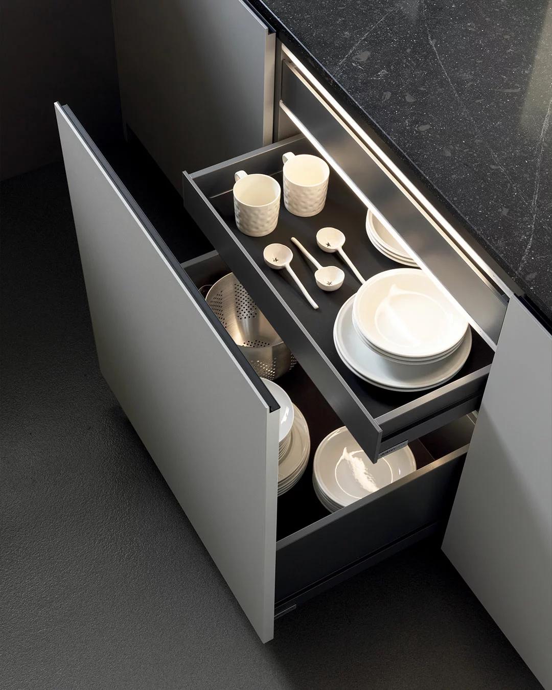 Sistemi di apertura consigli e guide slider 2  - Doimo Cucine
